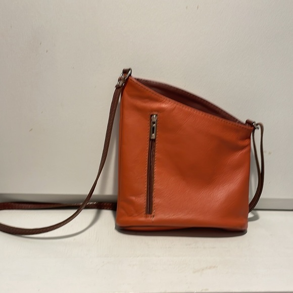 G.M. Genuine Leather Bag Made in Greece. - Picture 2 of 11